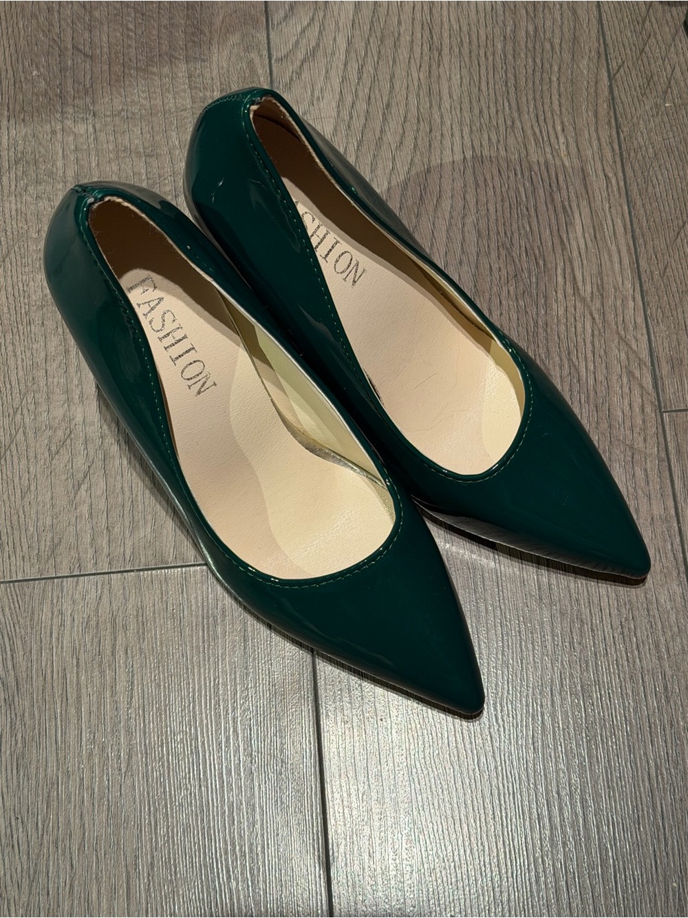 Pointed Patent Pump in Dark Green